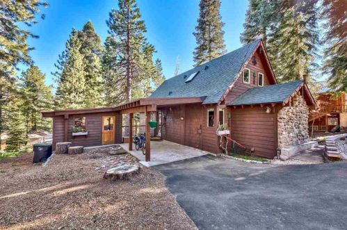 11401 Purple Sage Rd, Truckee, CA 96161-1940