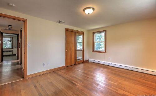 91 Wrinn St, Wallingford CT  06492-3141 exterior