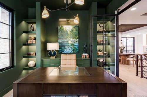 586 Gaylord St, Denver CO  80209-4626 exterior