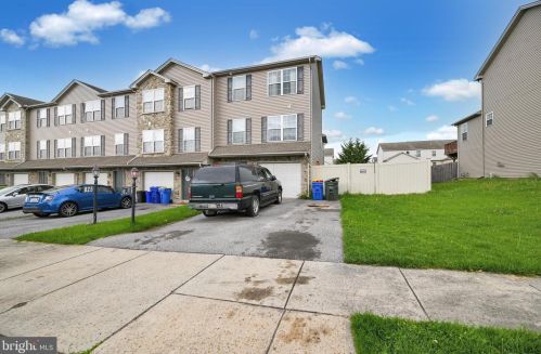 815 Rachel Dr, York, PA 17404-8634