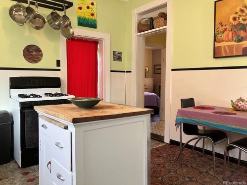 138 I St, Salida, CO 81201-1634