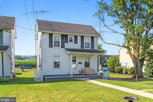 54 Forry Ave, York, PA 17406-1409