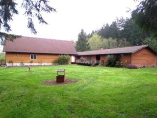 31113 12th Avenue Ct, Roy, WA 98580-8808