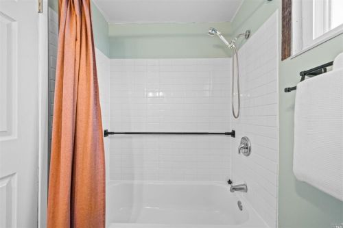 146 Fairview Dr, Vacaville CA  95687-6429 exterior