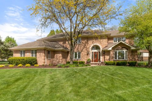1404 Durness Ct, Naperville, IL 60565-6101