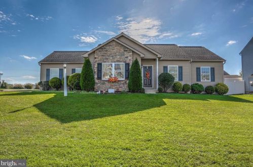 348 Breckenridge Way, Lancaster, PA 17601-2988