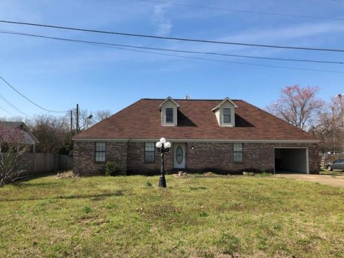 709 Boothe St, Terza, MS 38606-1715
