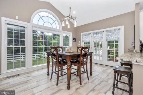 8 Farmstead Pl, Middletown MD  21769-7742 exterior