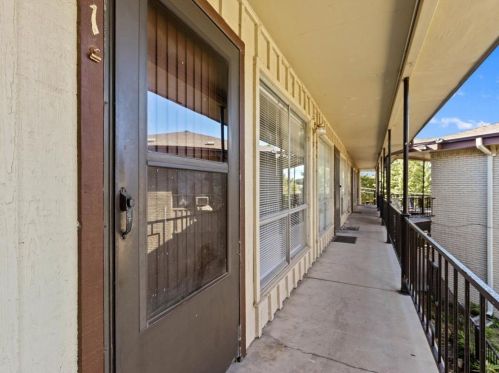 5000 Bowser Ave, Dallas, TX 75209-6527
