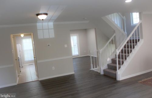 15034 Shamrock Ridge Rd, Silver Spring MD 20906-6107 exterior