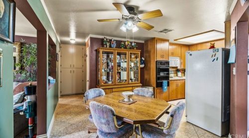 10075 Hedrick Ave, Riverside CA  92503-2377 exterior