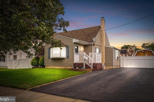 212 Jeremiah Ave, Trenton, NJ 08610-6623