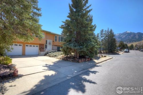 2295 Hillsdale Cir, Boulder CO  80305-5621 exterior