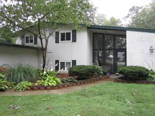 3175 Rocky Point Rd, Springfield, OH 45502-8858