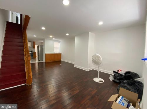 2736 16th St, Philadelphia, PA 19132-2235