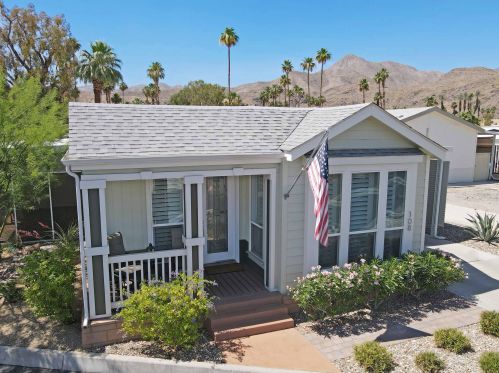 108 Aliso Dr, Palm Springs, CA 92264-6404