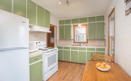508 East St, Sauk Centre, MN 56378-1539