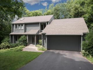 17410 23rd Ave, Minneapolis, MN 55447-2270