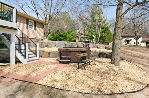 4305 Dunrovin Ln, Saint Paul MN 55123-1727 exterior