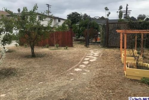 1914 Vassar St, Glendale CA  91204-2926 exterior