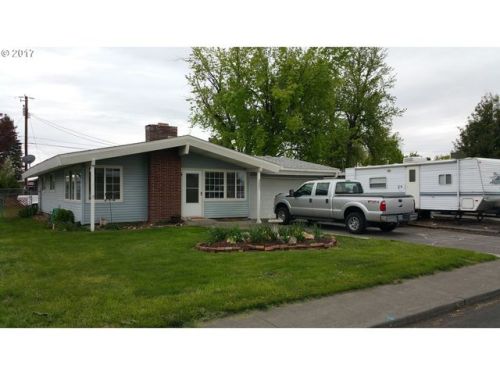3008 Marshall Ave, Cayuse OR  97801-3831 exterior