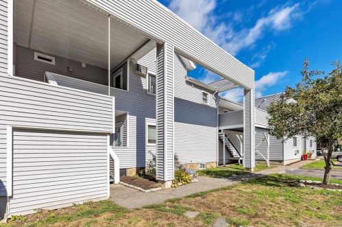 63 Ward St, Norwalk, CT 06851-2849