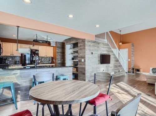 6064 Yakima St, Denver CO  80015-6654 exterior