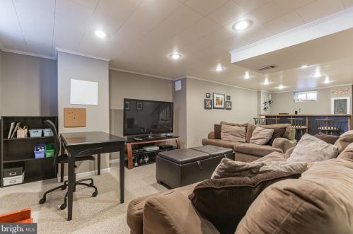 1114 Mt Vernon Ave, Tavistock NJ 08033-2307 exterior