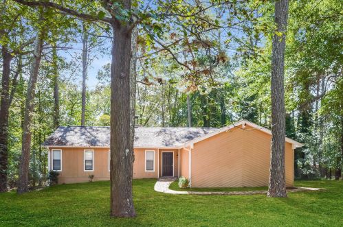 1235 Woodland Ct, Conyers GA  30013-3061 exterior