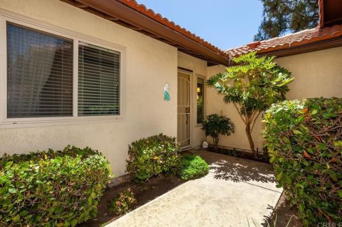 5653 Tumbleweed Way, Oceanside, CA 92057-4833