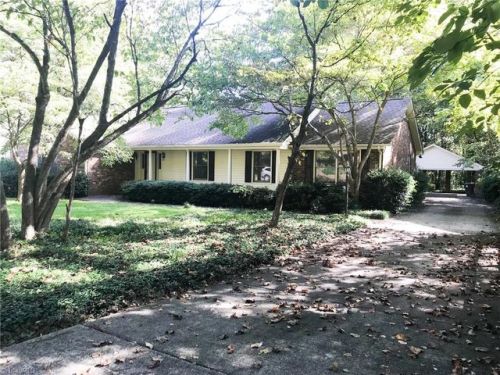 1906 Basset Trl, Greensboro, NC 27410-2842