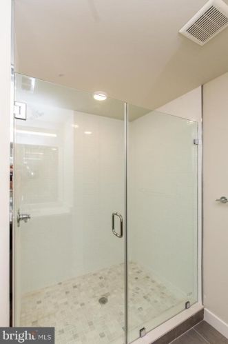 1647 Germantown Ave, Philadelphia PA 19140-4224 exterior