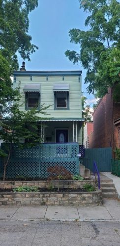 1722 Ella St, Cincinnati, OH 45223-2035