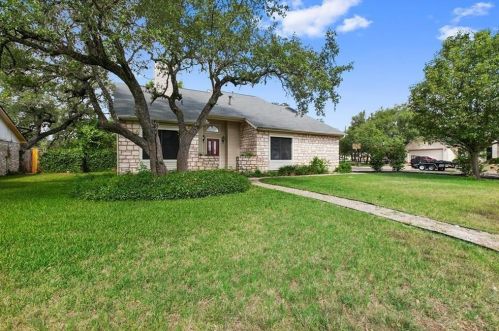201 Rockcrest Dr, Georgetown, TX 78628-8988