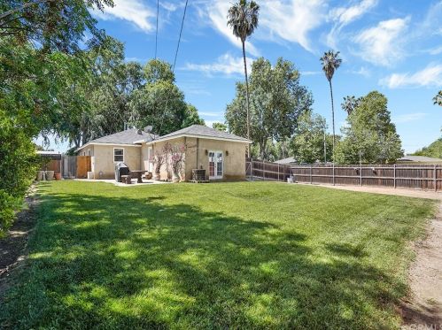 4691 Emerson St, Riverside CA  92506-2008 exterior