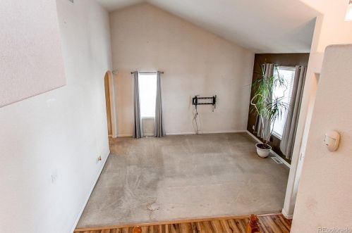 2941 Tower Way, Aurora CO 80015-3286 exterior