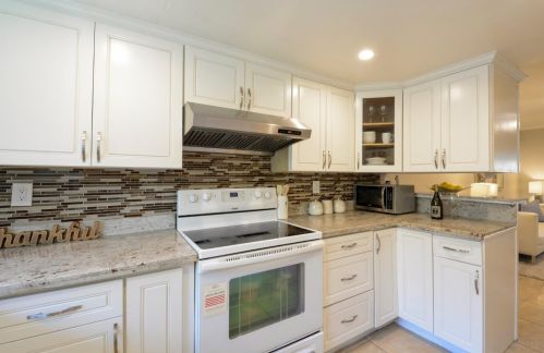 393 Temple Dr, Milpitas CA 95035-4759 exterior