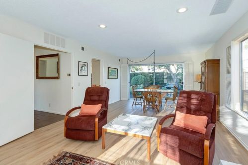 7 Butler St, Irvine CA  92612-2724 exterior
