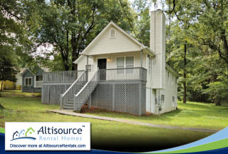 1456 Northwest Dr, Atlanta GA  30318-3849 exterior