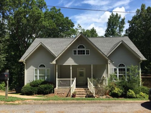 207 Laconia Dr, Travelers Rest, SC 29690-9097