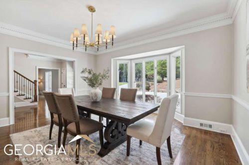 280 Cameron Ridge Dr, Atlanta GA  30328-4709 exterior