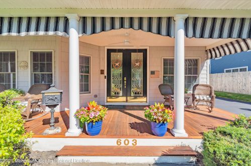 603 South St, Brielle, NJ 08730-1534