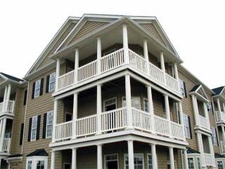 2832 Suncrest Vlg, Morgantown WV  26505-3842 exterior