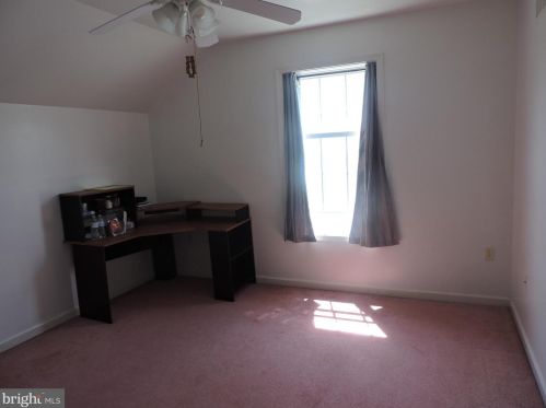 1053 Sterling Pl, Lancaster PA  17603-8839 exterior