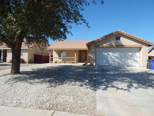 11732 Begonia Rd, El Mirage, CA 92301-3713