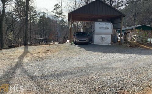 65 2nd St, Ellijay, GA 30540-6438