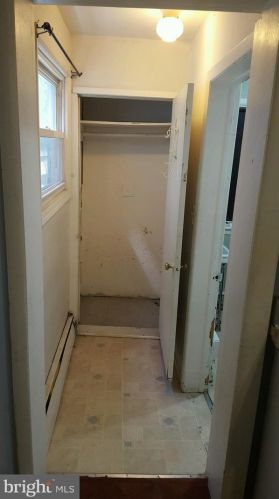 30 Woodland St, Trenton NJ 08610-6147 exterior