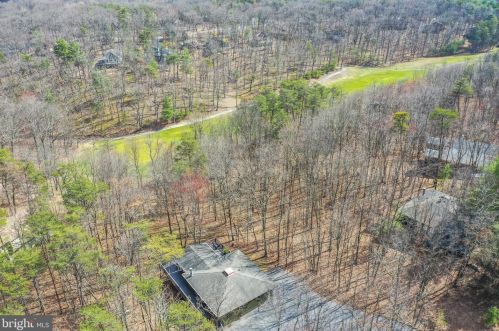 208 Pathfinder Ln, Hedgesville WV  25427-6160 exterior
