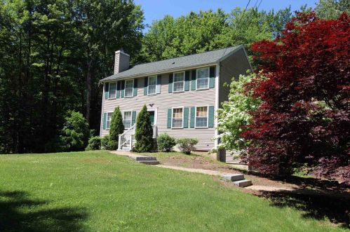 3 Spencer Ln, Lee, NH 03861-6361