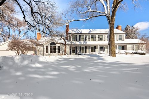 385 Cumnock Rd, Palatine, IL 60067-4336